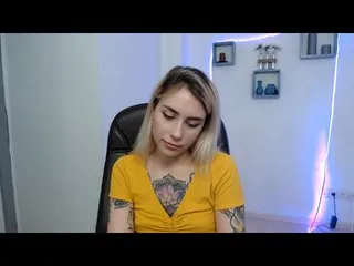 Live sex webcam photo for KaprinaGirrs #229468401