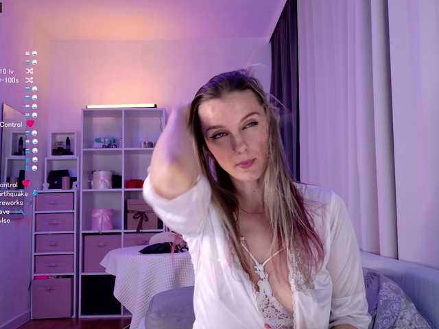 Live sex webcam photo for Karamelsw #291228972