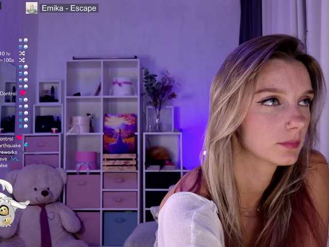 Live sex webcam photo for Karamelsw #291678715