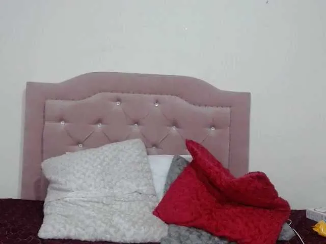 Live sex webcam photo for Kardaluna #273364071
