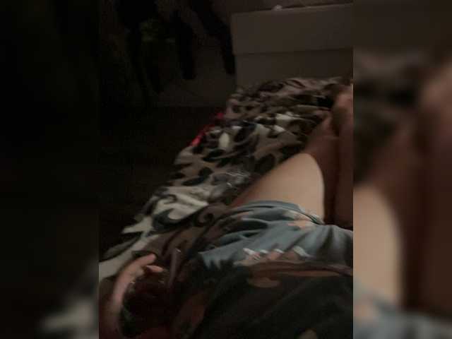 Live sex webcam photo for Kareeeliaa #273255239