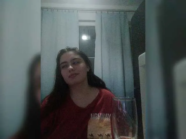 Live sex webcam photo for Karelinajal #276989370