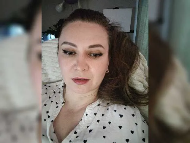 Live sex webcam photo for Karelochka #277942096