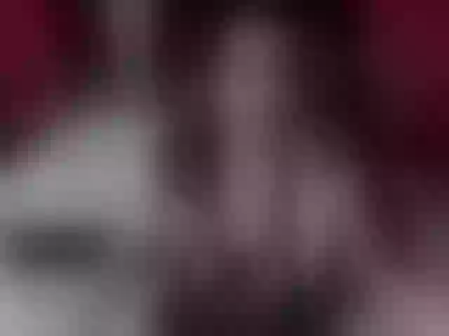 Live sex webcam photo for Karen-HornyMom #275445334