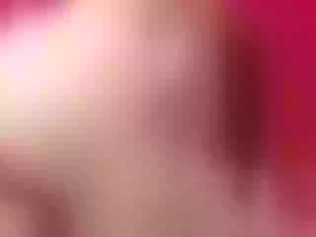 Live sex webcam photo for Karen-HornyMom #275978815