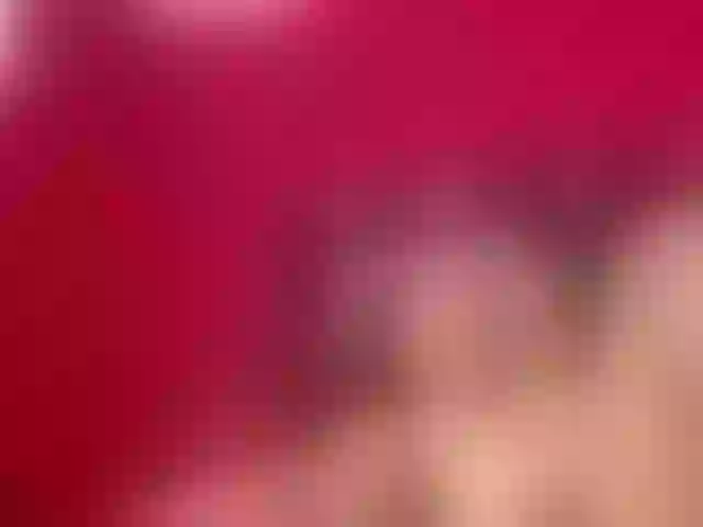 Live sex webcam photo for Karen-HornyMom #276054437