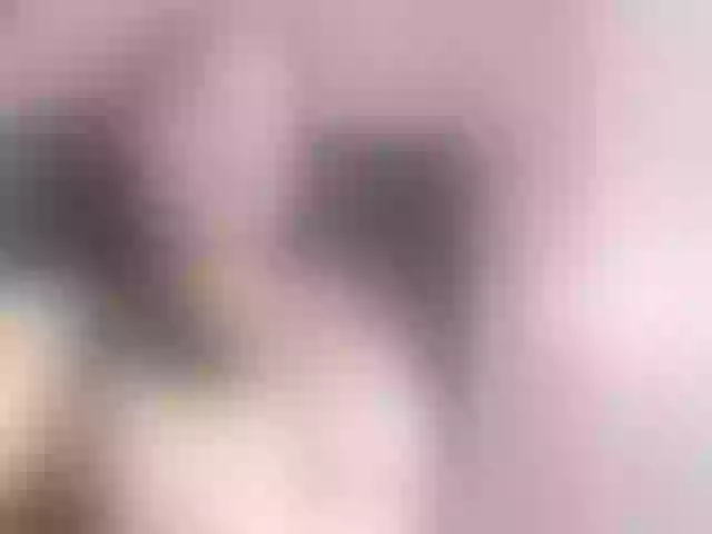 Live sex webcam photo for Karen-HornyMom #276851908
