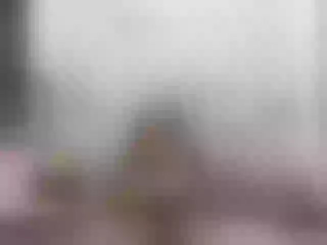 Live sex webcam photo for KarenBis #290637793
