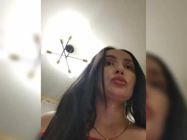 Live sex webcam photo for KarenClark #291044206