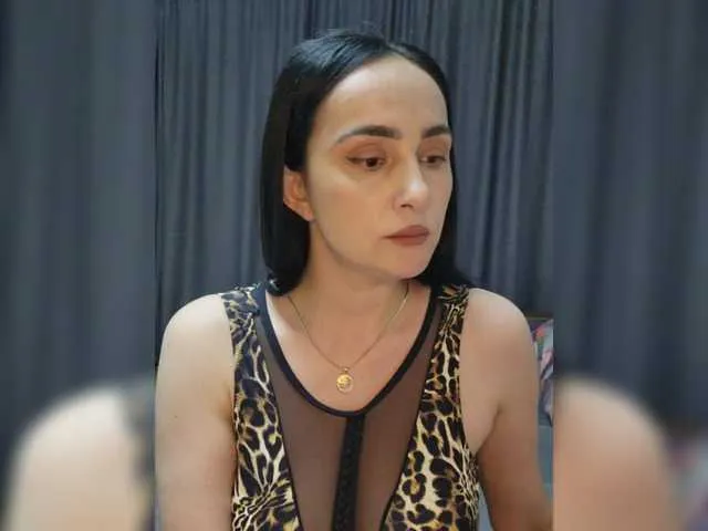 Live sex webcam photo for KarenClark #291348597