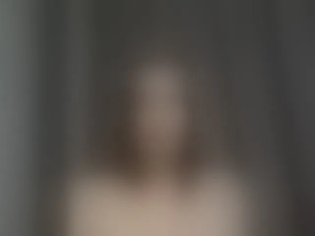 Live sex webcam photo for KarenClark #292416275