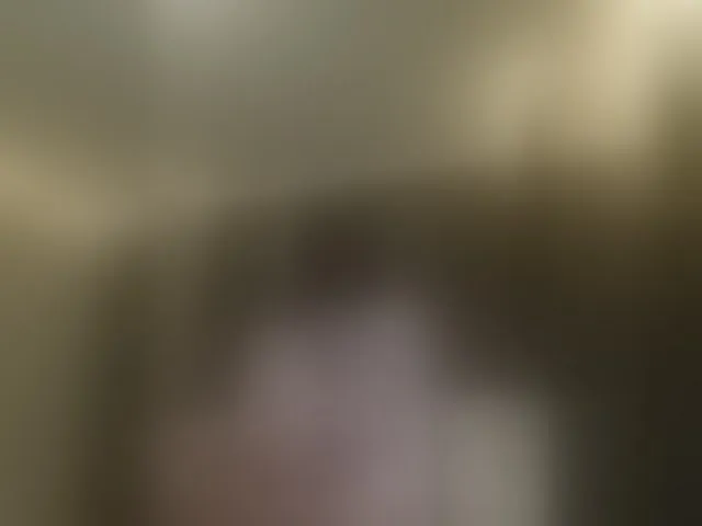 Live sex webcam photo for KarenClark #292678965