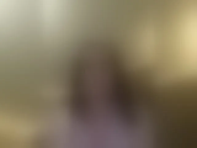 Live sex webcam photo for KarenClark #293142734