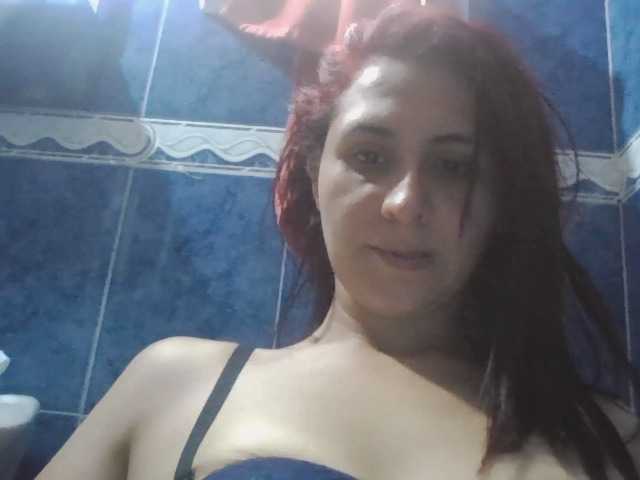 Live sex webcam photo for Karenddy #277730766