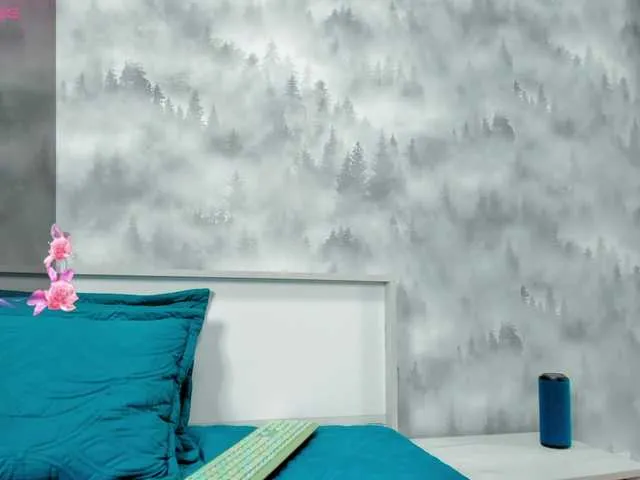 Live sex webcam photo for KariFlower #292007763