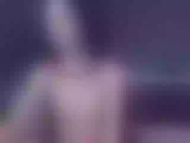 Live sex webcam photo for KariNeal #271943884