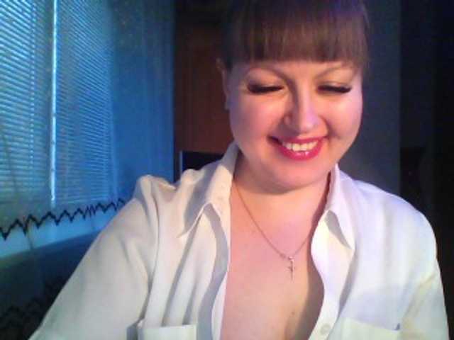 Live sex webcam photo for KarinaBerg #271694461