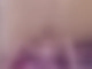Live sex webcam photo for KarinaHott4UU #123828970
