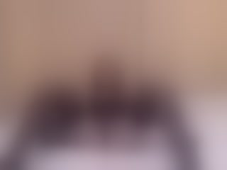 Live sex webcam photo for KarinaHott4UU #128260242