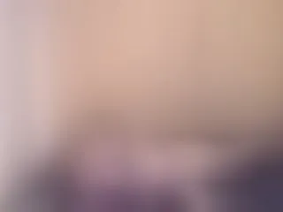 Live sex webcam photo for KarinaHott4UU #129378058