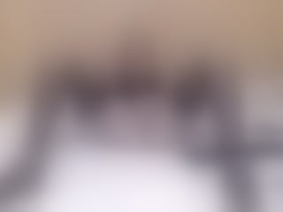 Live sex webcam photo for KarinaHott4UU #132273747