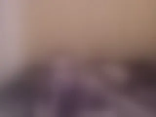 Live sex webcam photo for KarinaHott4UU #133786992