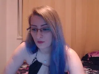 Live sex webcam photo for KarinaHott4UU #211806822