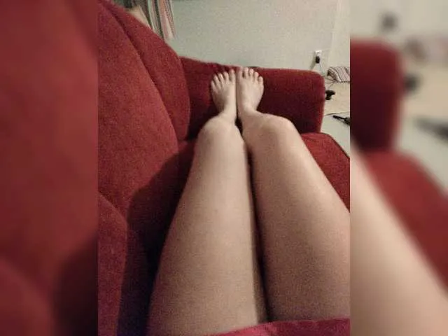 Live sex webcam photo for KarinaPlay23 #276503505
