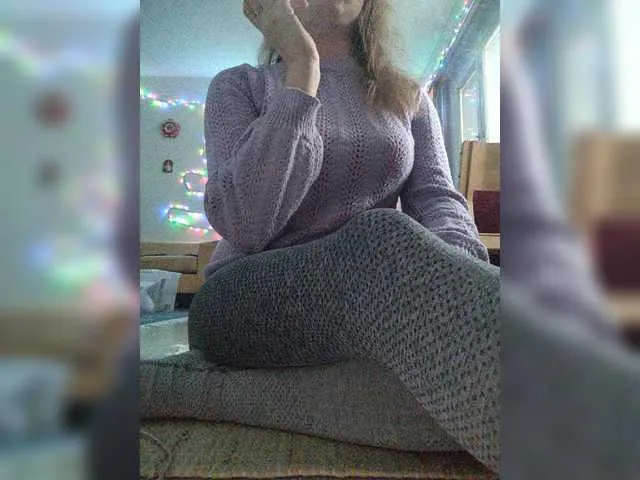Live sex webcam photo for KarinaPlay23 #276865851