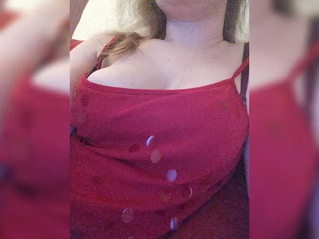 Live sex webcam photo for KarinaPlay23 #277731561