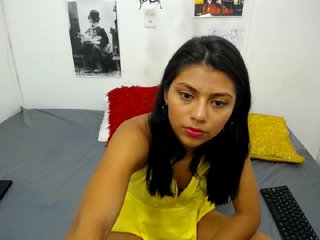 Live sex webcam photo for KarinaSex24 #191691813