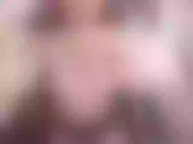 Live sex webcam photo for Karinataylor1 #273264152