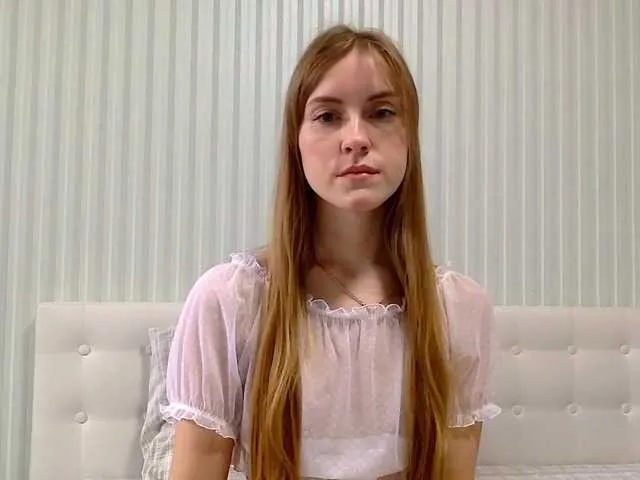 Live sex webcam photo for Karinay #272875894