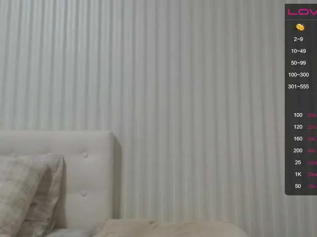 Live sex webcam photo for Karinay #273282349