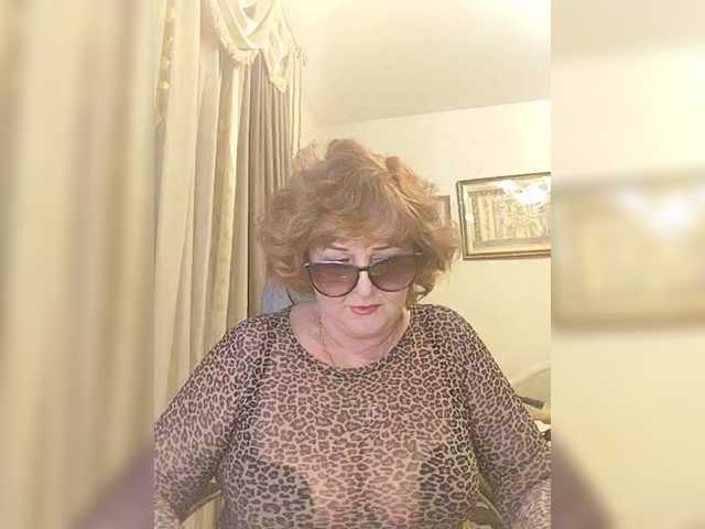 Live sex webcam photo for KarinkaSweet #290550133