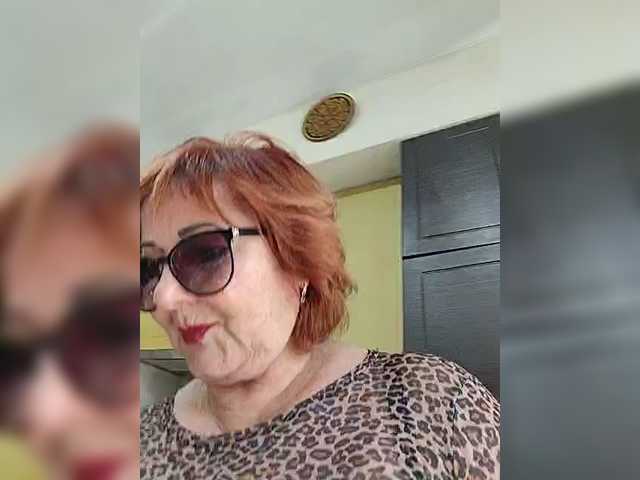 Live sex webcam photo for KarinkaSweet #291050024