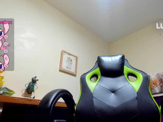 Live sex webcam photo for Karla-Rodrigu #275491130