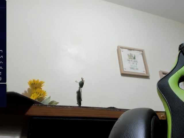 Live sex webcam photo for Karla-Rodrigu #276153063