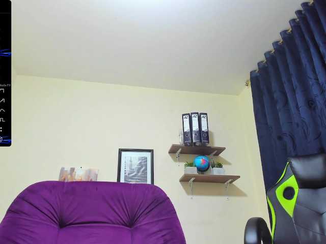 Live sex webcam photo for Karla-Rodrigu #276242905