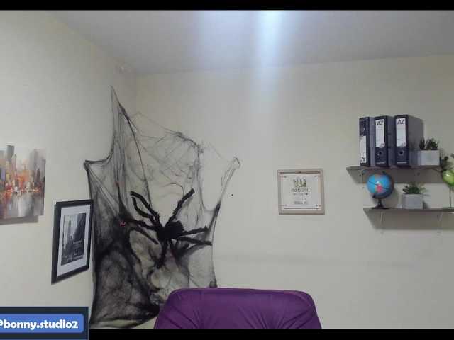 Live sex webcam photo for Karla-Rodrigu #276523961