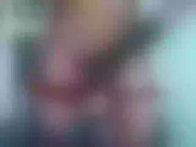 Live sex webcam photo for Karla-Sofia12 #274421119