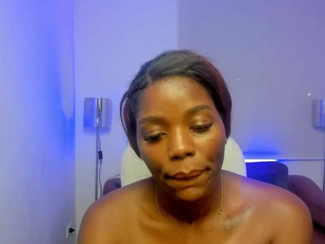 Live sex webcam photo for Karla-smmith #275611776