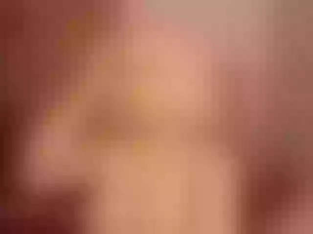 Live sex webcam photo for KarlaEstelle #272064603