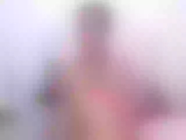 Live sex webcam photo for KarlaGonzale #272426523