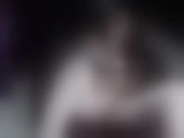 Live sex webcam photo for KarlaGonzale #273082051