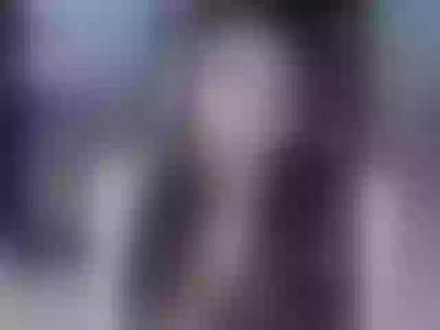 Live sex webcam photo for KarlaGonzale #273105031