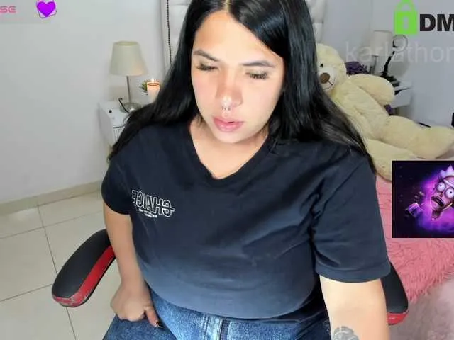 Live sex webcam photo for KarlaThompso #290350657