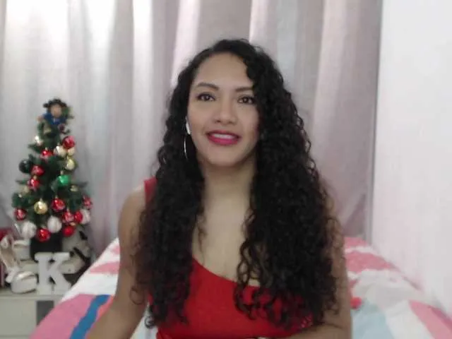 Live sex webcam photo for KarlieK #292282470