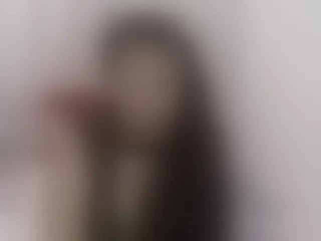 Live sex webcam photo for KarlieK #293435090