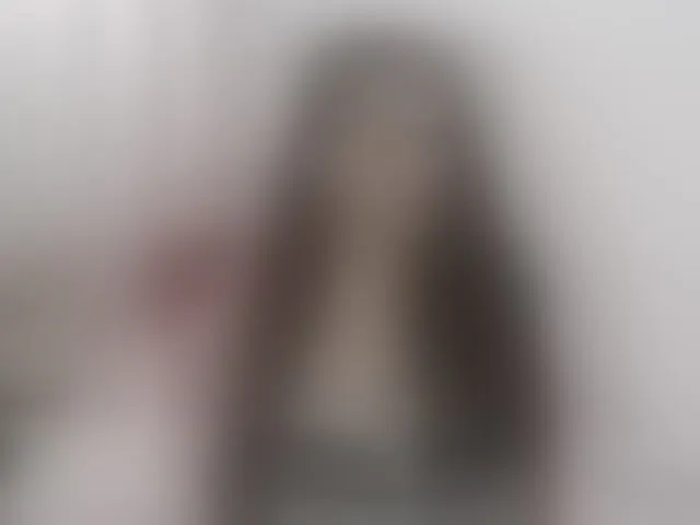Live sex webcam photo for KarlieK #293574898